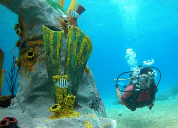 Underwater sculptures Carlos Pueyo Aquabitat 22