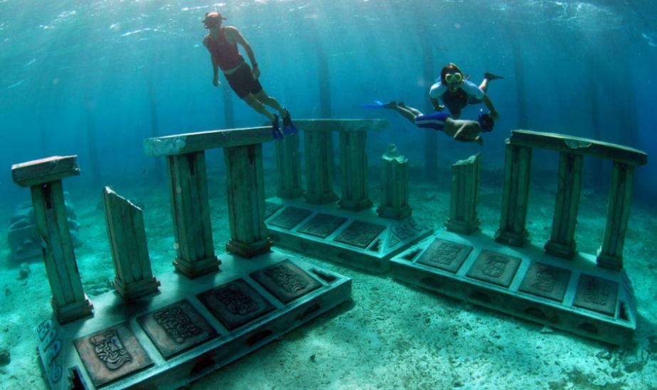 Underwater art Carlos Pueyo Aquabitat 7