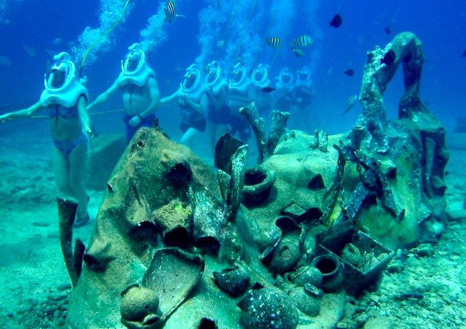 Underwater art Carlos Pueyo Aquabitat 10